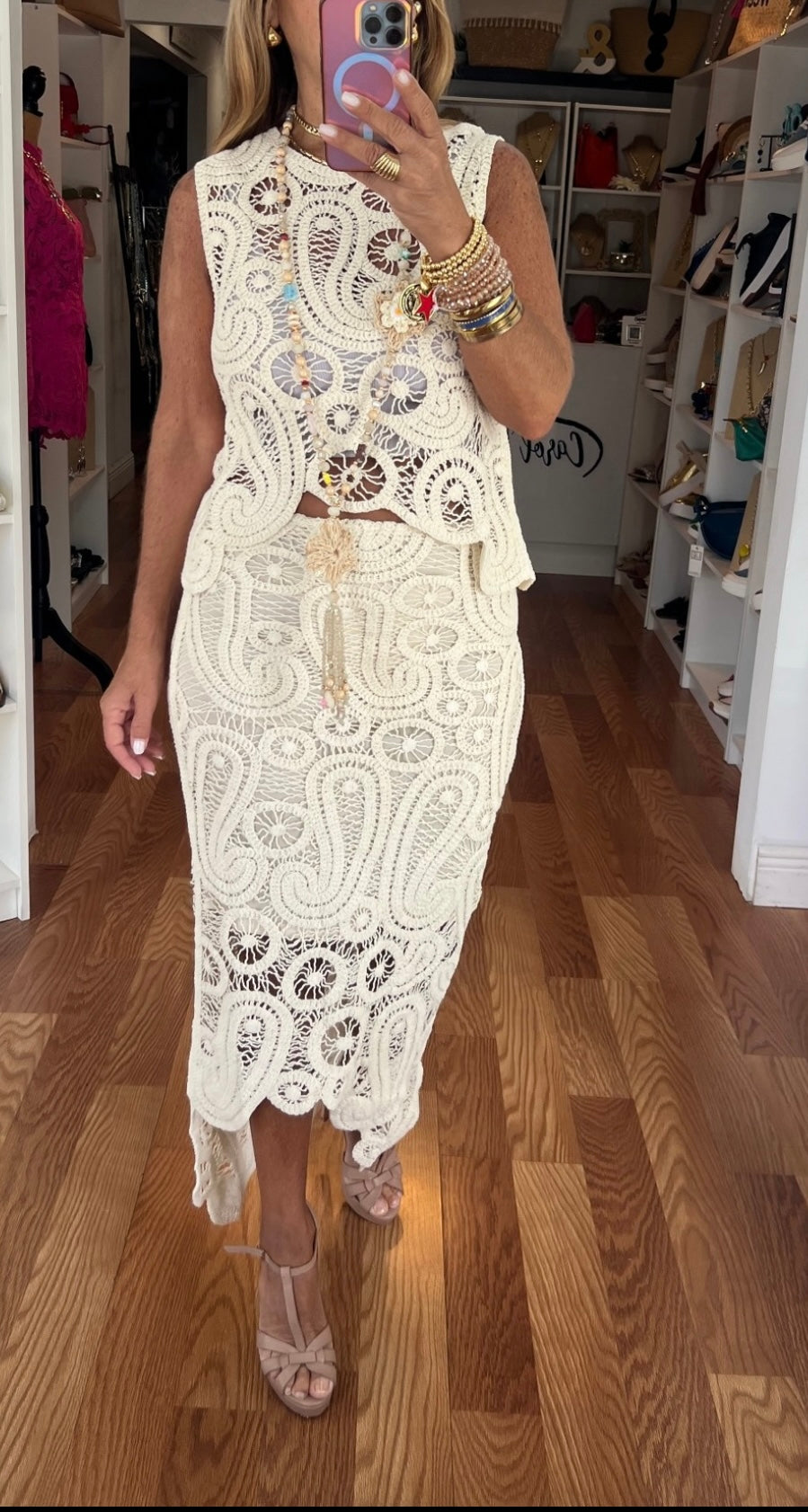 Mariela set