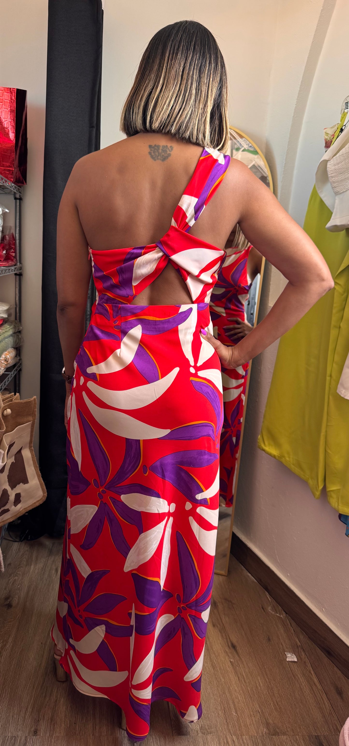 Dress red