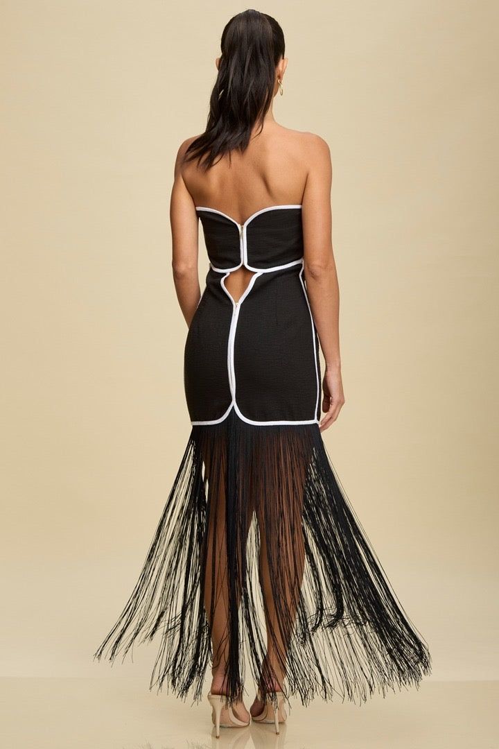Vestido negro elegante ❤️